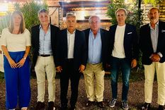 Valeria Strozzi, Lucas Perez Averastegui, Alfredo Cornejo, Walter Bressia, Marcelo Belmonte y Rodolfo Vargas Arizu.&nbsp;