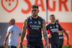 En Portugal aseguran que Nicolás Otamendi ya tomó una decisión. En Portugal aseguran que Nicolás Otamendi ya tomó una decisión.