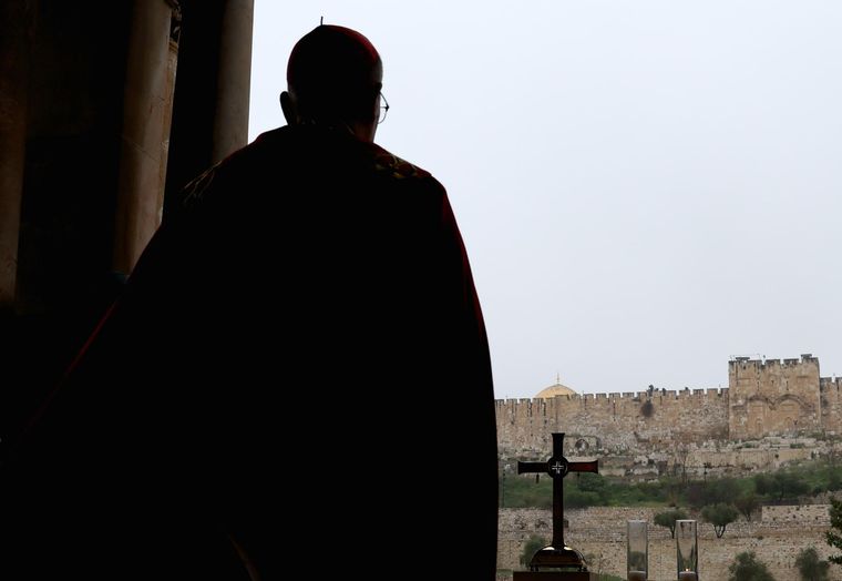 Debido a las restricciones, el cardenal Pierbattista Pizzaballa no pudo celebrar la misa del Domingo de Ramos.