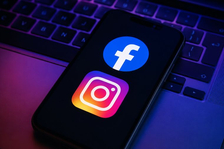 Facebook e Instagram tienen una funci&oacute;n conmemorativa para recordar a los fallecidos.