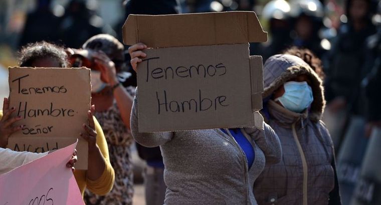 En el mundo hubo protestas por las cuarentenas extensas.
