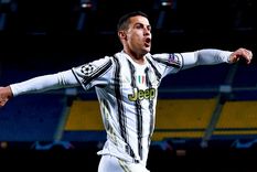 cristiano ronaldo es el nuevo maximo goleador de la historia del futbol