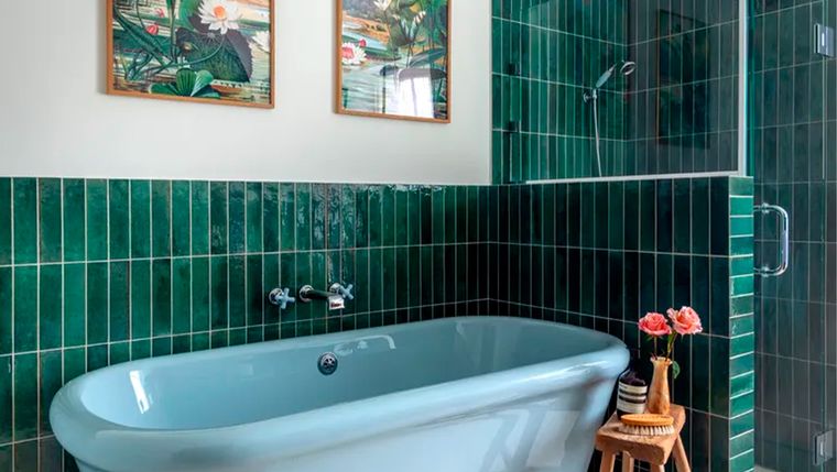 La paleta de colores elegida determinará mucho cómo va a ser el baño. Crédito de la imagen: Lizzie Green, fotografía: Ben Sage
