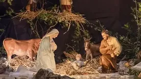 Adorar a Dios es símbolo de humildad y de servicio.