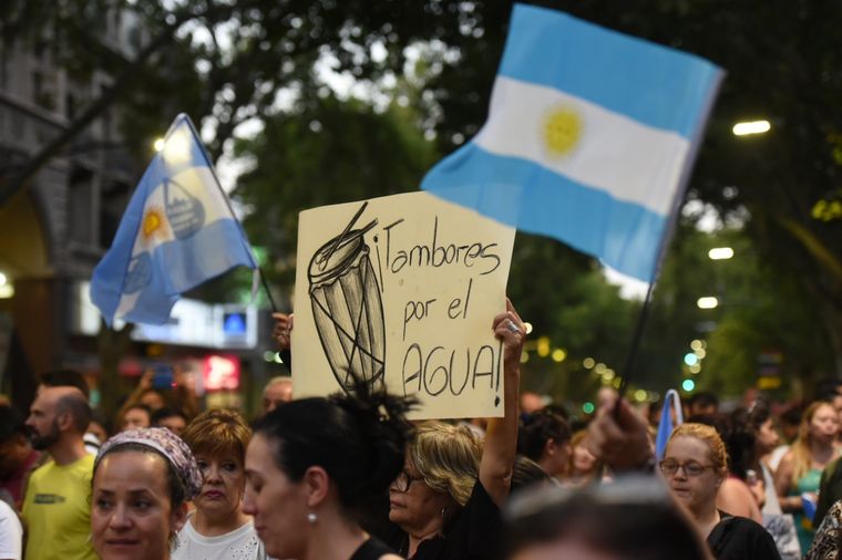 Nadie midió el impacto de la reacción popular a la reforma de la ley 7722. Foto: Pachy Reynoso/MDZ