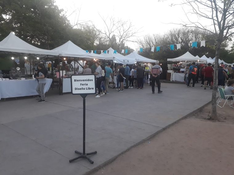 La feria de artesanos llegará este fin de semana al Parque General San Martín.