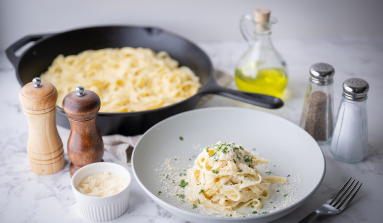 Fettuccine Alfredo: un clásico italiano que todos aman Foto: Shutterstock