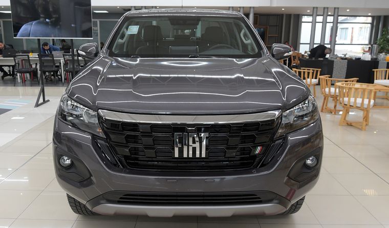 Con tres versiones disponibles en Argentina —Endurance, Freedom y Ranch—, la nueva Fiat Titano se presenta como una pickup mediana robusta, moderna y equipada con lo último en tecnología.