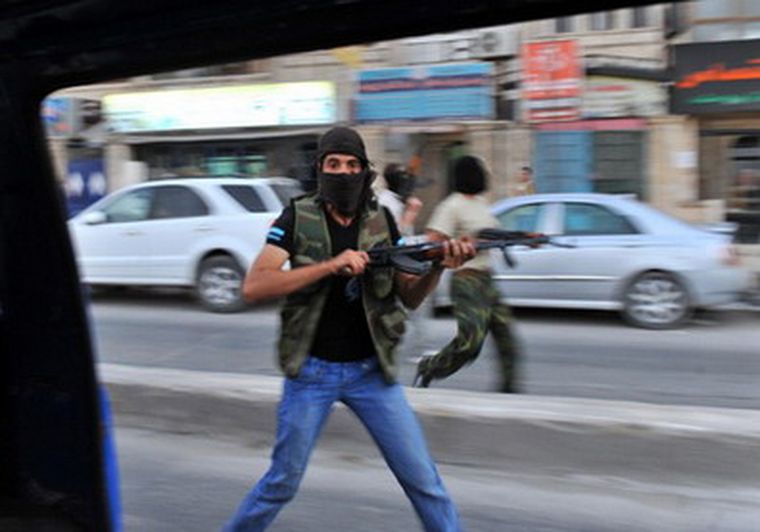 La Media Luna Roja suspendió su trabajo por el peligro. Foto: AFP