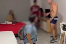 Los miembros del grupo organizaban encuentros con adultos a través de perfiles falsos en redes sociales y aplicaciones de citas. Foto: Captura de pantalla