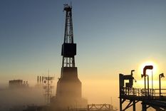 un antes y un despues: los rockefeller se retiran del negocio del petroleo y el carbon