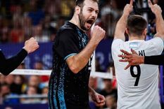 Luciano De Cecco culminó su periplo por el Modena de la Serie A1 de Italia y vuelve al vóley nacional. Foto: @dececcovolley