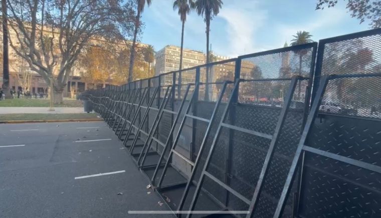 Se repetirá este vallado en Plaza de Mayo