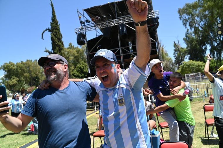 El intendente de Godoy Cruz, desaforado en el Parque San Vicente. Foto: Prensa Godoy Cruz.