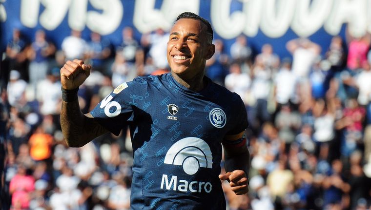 Los números de Sebastián Villa ilusionan a todo Independiente Rivadavia. Foto: ALF PONCE MERCADO / MDZ