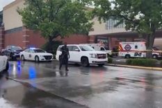 un tiroteo en un centro comercial de indiana deja tres muertos