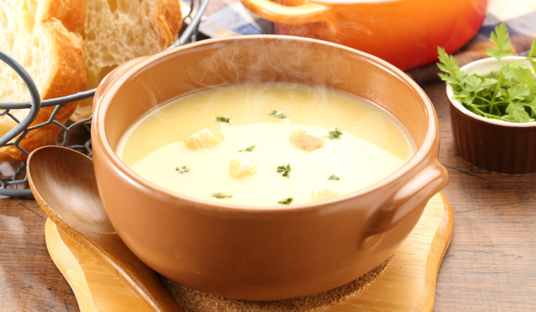 Comparte la suavidad de esta deliciosa sopa de maíz imperdible Foto: Shutterstock