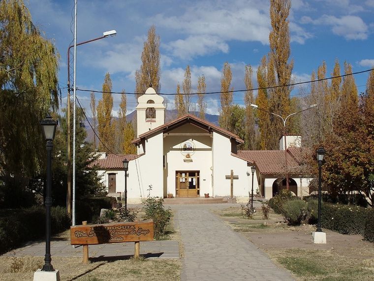 La audiencia paralela será en la parroquia Nuestra Señora del Carmen de Cuyo, en Uspallata La audiencia paralela será en la parroquia Nuestra Señora del Carmen de Cuyo, en Uspallata