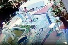 estatua influencers Captura de pantalla del instante en que destrozan la estatua. Foto: Captura de pantalla.