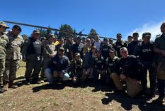 Patricia Bullrich y Luis Petri junto a miembros de las fuerzas armadas y de seguridad anunciaron la creación de la nueva Agencia Federal de Emergencias para luchar contra los incendios. Foto: Gobierno