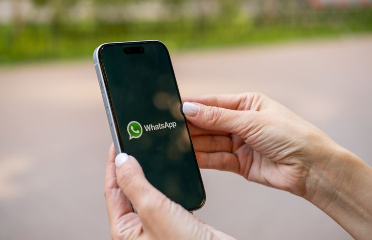 WhatsApp actualiza funciones para ambos sistemas operativos móviles. WhatsApp actualiza funciones para ambos sistemas operativos móviles.