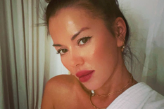 KARINA JELINKE VISITÓ EL HOTEL DE LOS FAMOSOS. LA MODELO CONTÓ AHÍ DETALLES DE SU BEBÉ EN CAMINO.