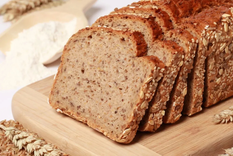 Receta de pan integral con semillas para una vida saludable