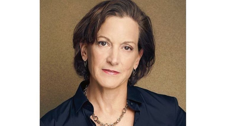 Foto: ANNE APPLEBAUM. Anne Applebaum es ganadora del premio Pulitzer y autora del libro El ocaso de la democracia.