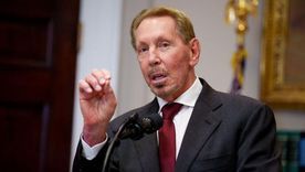 Larry Ellison, quien cofundó Oracle en 1977, continúa al frente de la compañía. Larry Ellison, quien cofundó Oracle en 1977, continúa al frente de la compañía.