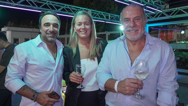 Negro Bava, Paula Palma y Marcelo Pelleriti. Negro Bava, Paula Palma y Marcelo Pelleriti.