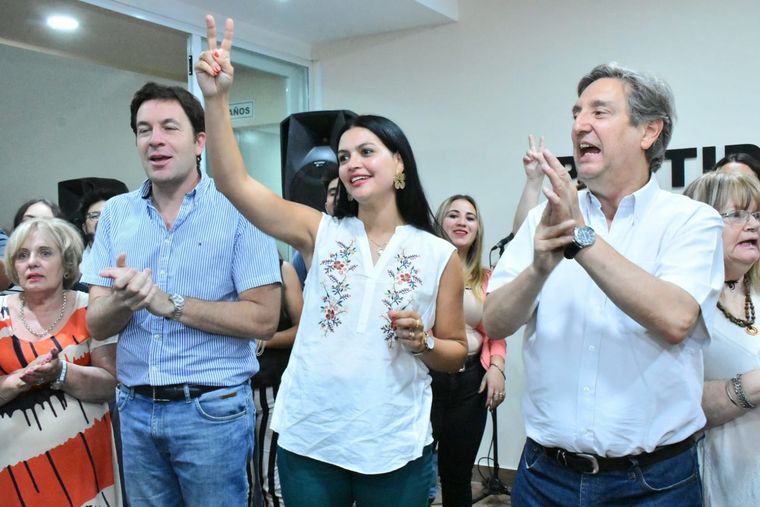 Mauricio Sat, Flor Destéfanis y Emir Félix Foto: Prensa Destéfanis