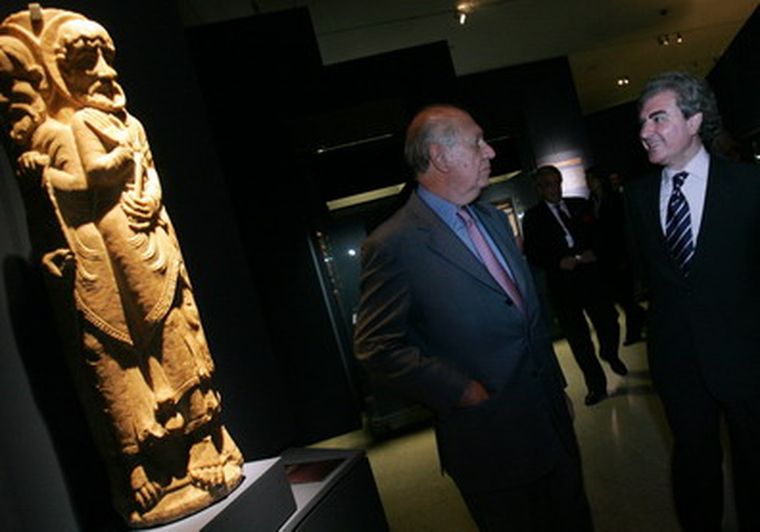 El ex presidente chileno, Ricardo Lagos, junto al ministro de cultura español, César Molina. Foto: Efe