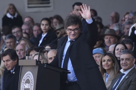 Javier Milei en la Expo Rural en Palermo Foto: Juan Mateo Aberastain Zubimendi/MDZ Javier Milei en la Expo Rural en Palermo Foto: Juan Mateo Aberastain Zubimendi/MDZ