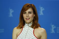 Natalia de Molina siempre rompe los esquemas de la moda. Foto: Público - publico.es