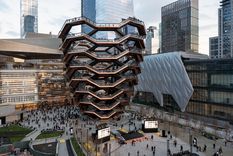 El mirador Vessel fue cerrado nuevamente tras registrarse el cuarto suicido en menos de un año.