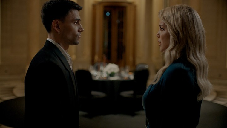 Los primeros adelantos de la película. Los primeros adelantos de la película.