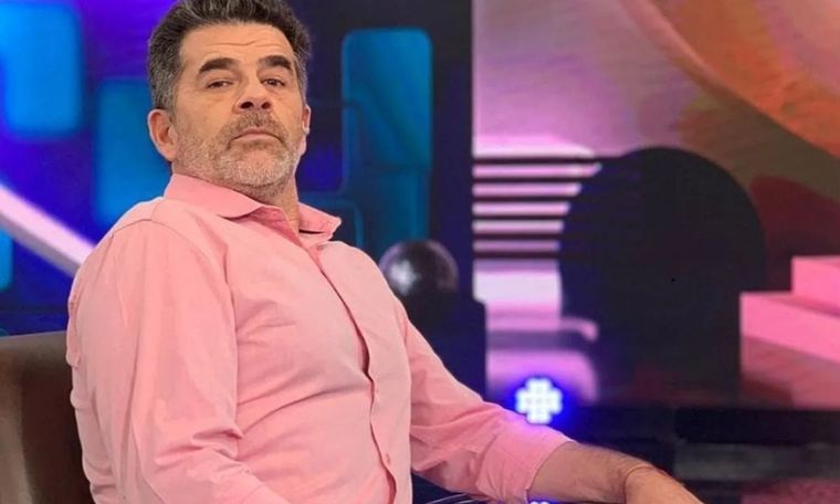 Julián Weich abandona su programa de Canal 9 El conductor sorprendió con su decisión, pero tiene una buena razón