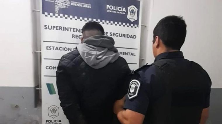 El efectivo se desvaneció en la seccional y finalmente, falleció en el hospital. Foto: NA