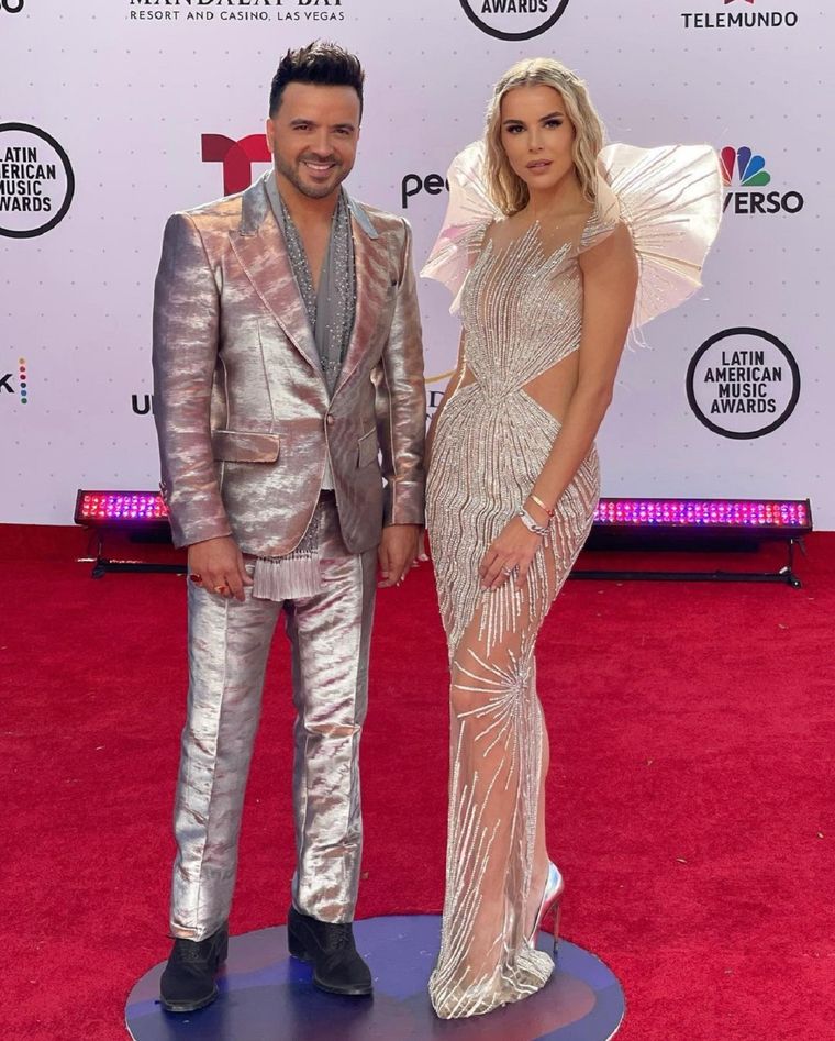 Luis Fonsi y su esposa Águeda López