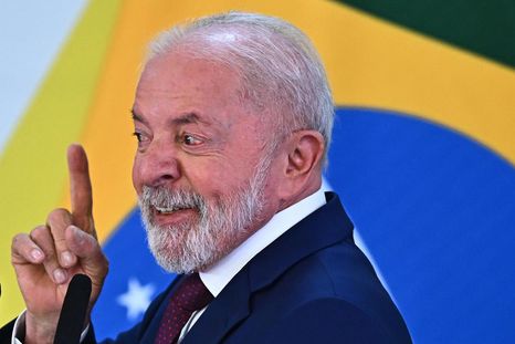 El presidente de Brasil Lula da Silva anunció que vetará la ley que reduce penas a Jair Bolsonaro y los condenados por el intento de golpe de 2022.