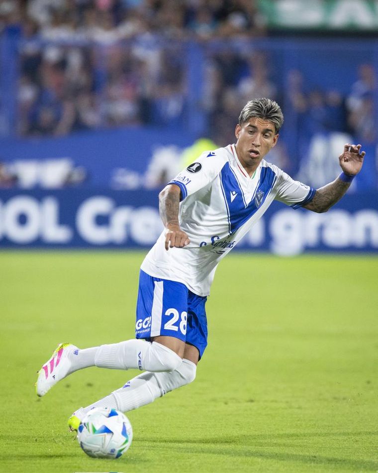 Maher Carrizo, la joya de Vélez que quiere River. Maher Carrizo, la joya de Vélez que quiere River.