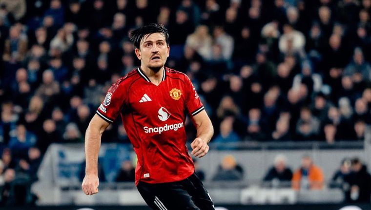 Harry Maguire fue condenado por la Justicia de Grecia.