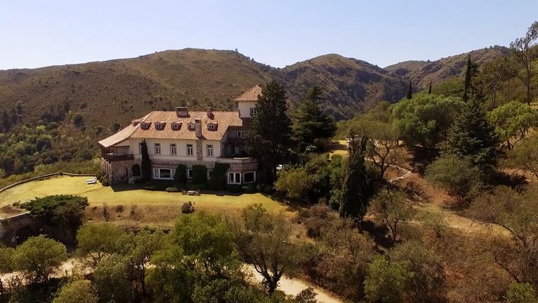 Este hotel es un castillo en el corazón del Valle de Punilla
