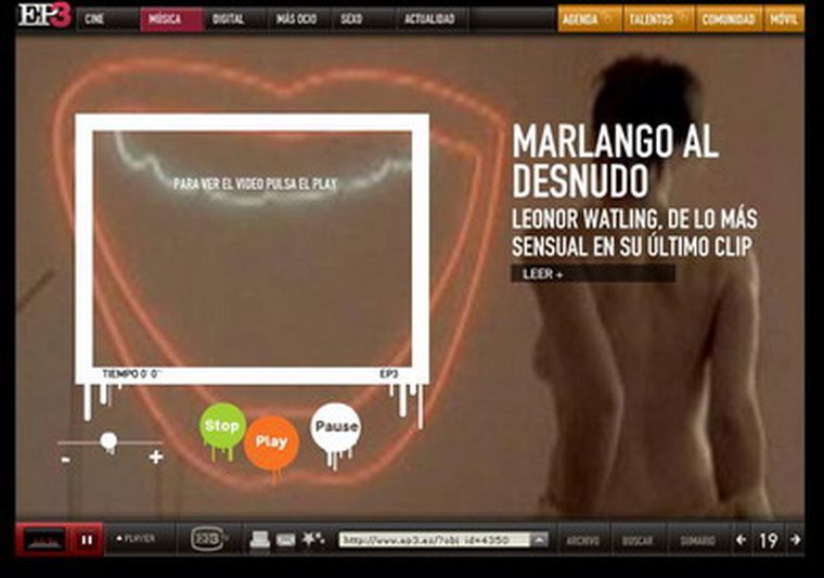 La escultural madrileña no sólo ha deslumbrado por sus clips sino también por sus incidentales actuaciones en la pantalla grande.