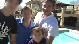 Dos de sus hijos lo habían denunciado por abuso sexual. Dos de sus hijos lo habían denunciado por abuso sexual.