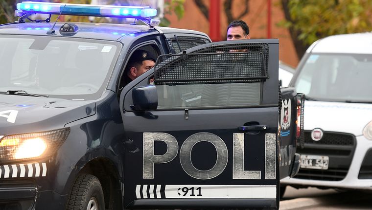 Un cuerpo fue hallado ensangrentado en un descampado de El Algarrobal, en Las Heras Foto: ALF PONCE MERCADO / MDZ