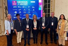 Alfredo Cornejo y la delegación de Mendoza en la asamblea de Great Wine Capitals.