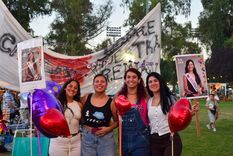 Todo el color de la fiesta de la vendimia de Godoy Cruz.