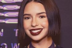 Ángela Aguilar y Gussy Lau rompieron su relación luego de que salieran a la luz fotos donde aparecían dándose un beso de lengua. Foto: Instagram @angela_aguilar_ Ángela Aguilar y Gussy Lau rompieron su relación luego de que salieran a la luz fotos donde aparecían dándose un beso de lengua. Foto: Instagram @angela_aguilar_