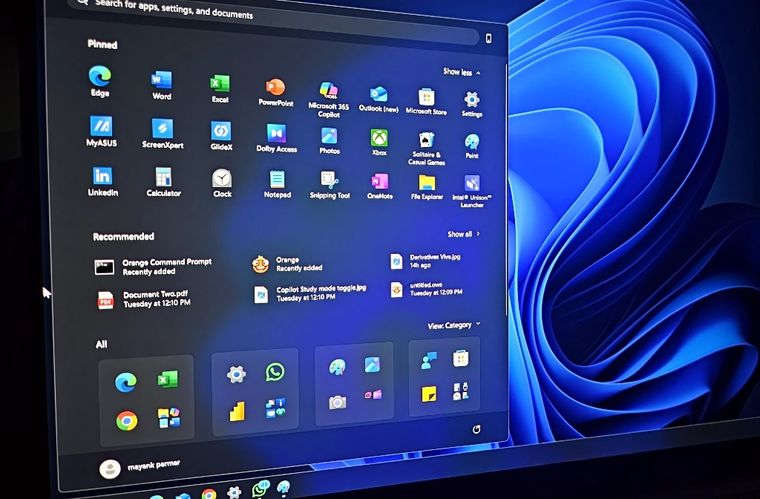 En los PC Intel o AMD, la actualización 26H1 no aparece en Windows Update: habrá que esperar a la versión 26H2. En los PC Intel o AMD, la actualización 26H1 no aparece en Windows Update: habrá que esperar a la versión 26H2.